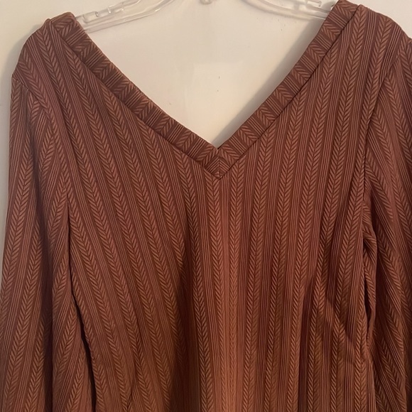 NWT Coffee Brown Fashion Sweater - Picture 9 of 13